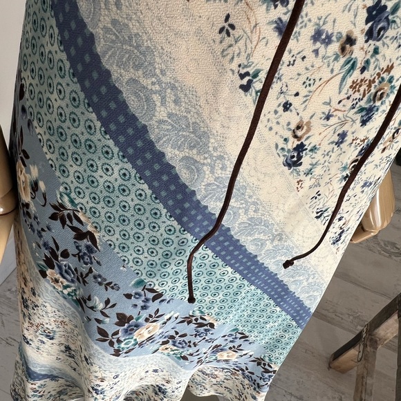 90s Y2K Breaking‎ Loose Floral Dress - Picture 5 of 6